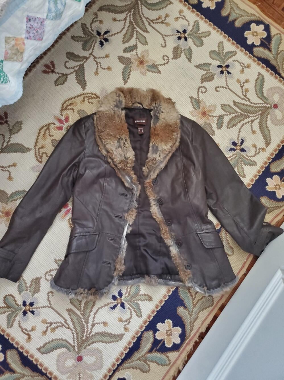 Vintage 90s Original Danier Leather Rabbit Fur Collar Gothic Leather Jacket